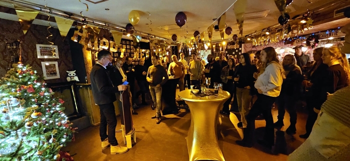 Nieuwjaarsborrel700 Nieuwjaarsborrel700